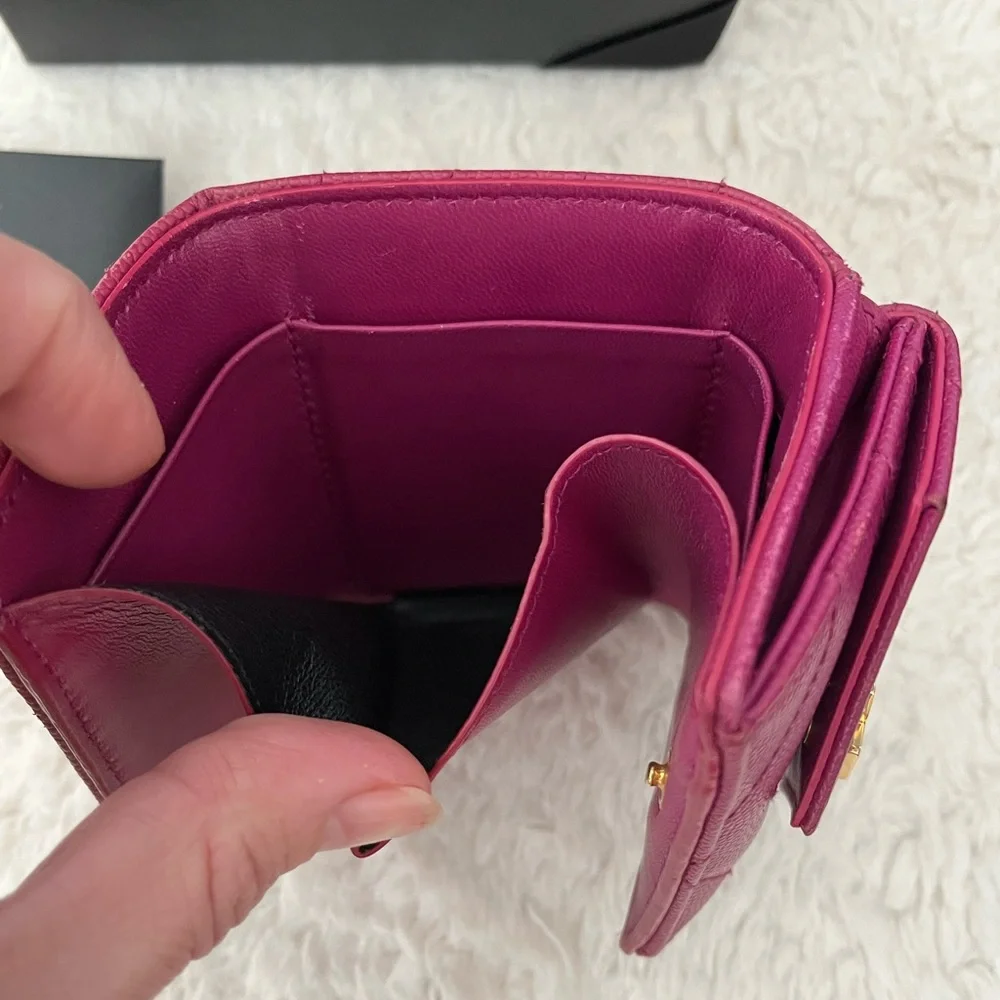 YSL Cassandra Trifold Wallet - Picture 15 of 17